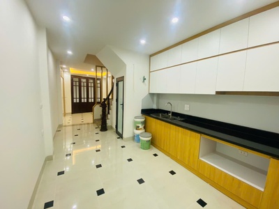 CC bán nhà 4 tầng 5 ngủ, ngã tư XaLa Mậu Lương, ô tô đỗ cửa, 6,2tỷ 3