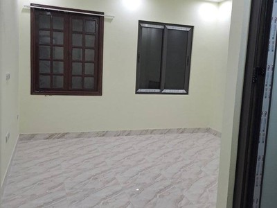 Cho Thuê nhà có THANG MÁY Lạc Long Quân, Tây Hồ 50m x 4T - MT 4.1M giá 20 triệu 0