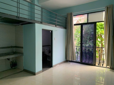 Bán dãy trọ doanh thu cực tốt sau lưng Đại Học Kinh Tế 600m2 sử dụng. 0