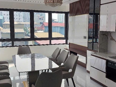 Bán nhà nguyễn văn cừ -  nhà mới đẹp long lanh, 39m , 7 tầng chỉ 11.x tỷ  đường trước nhà 4m 1