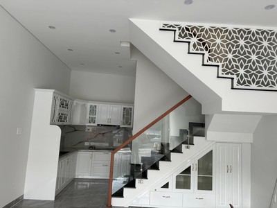 Bán nhà 3 tầng mặt tiền đường tôn đức thắng - gần bến xe tt thành phố 1