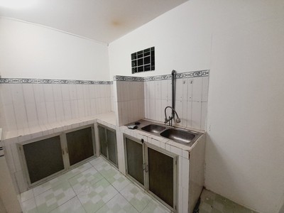 Bán gấp nhà hxh đường hiệp bình chánh, gần phạm văn đồng, giá 5.5 tỷ 2