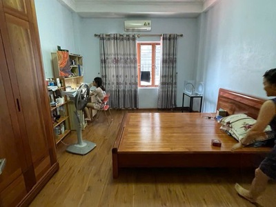 Chính chủ bán gấp nhà yên sở hoàng mai  65m2 5m mặt tiền 4 tầng chỉ hơn 7 tỷ kinh doanh sầm uất 0