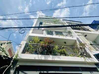 65m - ngang 5 - 5 tầng - 6 pn - hxh ngủ nhà - đối diện aeon mall chỉ nhỉnh 7 tỷ 0
