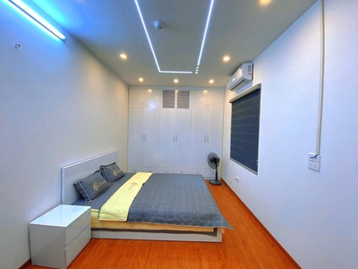 Nhỉnh 8 tỷ - nhà đội cấn 7 tầng thang máy, ở và kinh doanh, nhà đẹp ở nga, gần phố, oto 4