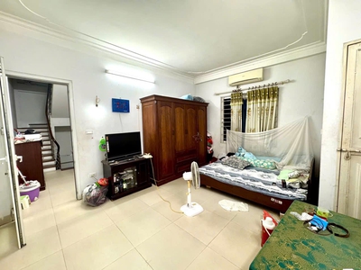 Bán nhà võng thị gần hồ tây, 52m2 5t 4m, oto đỗ cửa, ngõ thông 100m ra hồ tây, nhà cực đẹp 4
