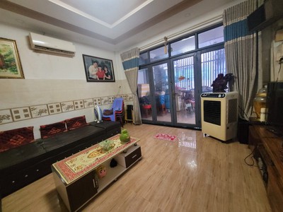 Bán nhà 140m2  2tầng 8pn ngang 10m, linh xuân thủ đức  chỉ 4.8 tỷ 1