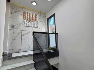 Bán nhà quận 7,5 lầu 76m2 , 6 phòng ngủ, hẻm xe tải chỉ 8,88 tỷ 2