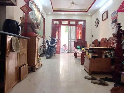 Cơ hội hiêm có siêu víp bồ đề ngõ ô tô tải trách diên tích 78m ,mặt tiền 5m 4 tầng giá nhỉnh 13 tỷ 2