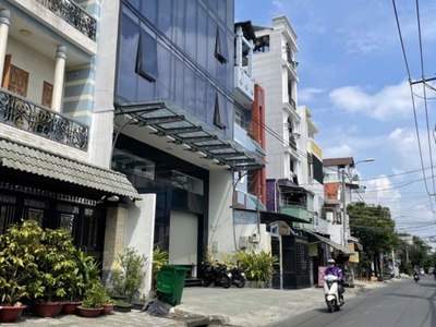 Mặt tiền kinh doanh đang cho thuê chdv - gần quang trung - khách mua kinh doanh hoặc cho thuê tiếp 0