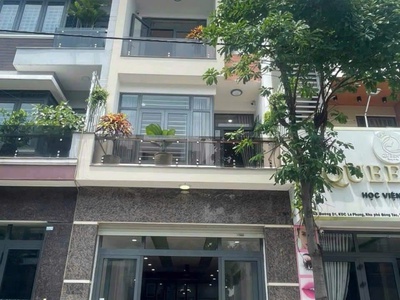 Cắt lỗ hơn 500 tr nhà 2 tầng gần KCN VSIP 1, đang có hợp đồng thuê 150 tr /năm 1