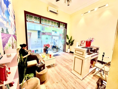 Cần cho thuê mặt bằng tầng 1 tại địa chỉ số nhà 68, ngõ 68, nguỵ như kom tum 2