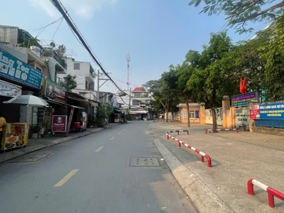 Nguyễn duy cung, 31m2  3.1x10 , gần siêu thị emart 2, gần hẻm xe tải thông, qua sbay 15p, nhỉnh 2 tỷ 0