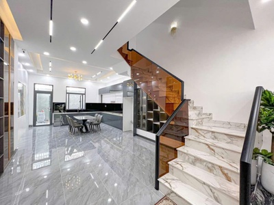 Cắt lỗ nhà 2 tầng ngay DT743 ngã 6 An Phú ,Thành phố Thuận An 1