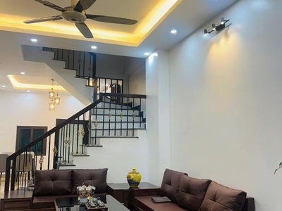 Bán nhà 3 tầng ngõ phố Tống Duy Tân, ph Ngọc Châu, TP HD, 43.5m2, 3 ngủ, 2 vs, 2.7x tỷ 3