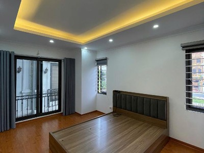 Bán căn góc Xuân Đỗ giá tốt, cụm nhà xây chắc chắn, dân ở kín, gần Vin 2