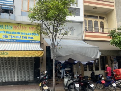 Siêu hiếm quận 5-nhà mặt phố trần nhân tôn 5tầng 4.06x18.2 vuông vức ,28tỷ 2