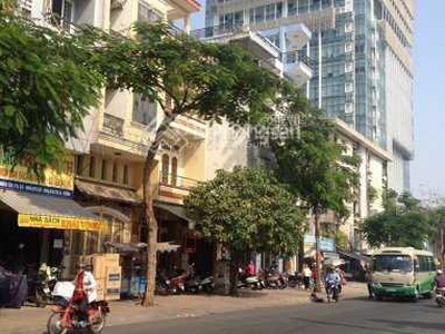 Siêu hiếm quận 5-nhà mặt phố trần nhân tôn 5tầng 4.06x18.2 vuông vức ,28tỷ 4