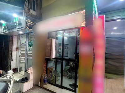Nhỉnh tỷ có ngay nhà mặt phố mai động, 15m2, trung tâm sầm uất 1