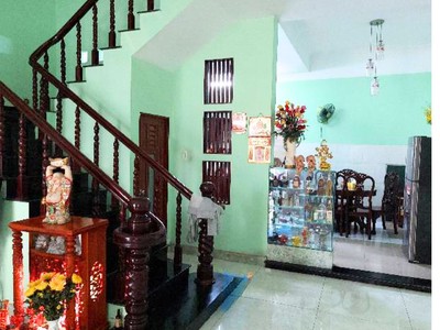 Nhà 6.4x16, 3 tầng, trung tâm q.7, huỳnh tấn phát, chỉ 8.5 tỉ 0