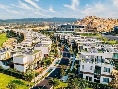 Caraworld cam ranh nhà phố 3 tầng full nội thất sở hữu vĩnh viễn 1