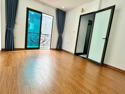 Bán nhà dân xây ngọc lâm ngõ ô tô tránh vỉa hè 2 bên kinh doanh đỉnh 50m 5 tầng nhỉnh 11 tỷ giá đẹp 1