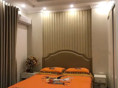 6.9 tỷ có nhà đẹp - ở luôn phố nguyễn văn cừ- long biên,  41m2, 5 tầng,mt 3.7m. 3