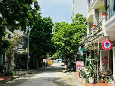 Bán nhà liền kề dọc bún- văn khê phân lô- ô tô tránh- kd 55mx6 tầng 14.2 tỷ. 0