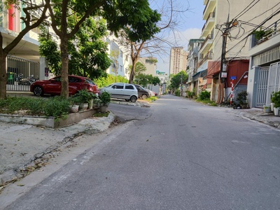 Bán nhà vị trí siêu đẹp tổ 8 thạch bàn   quận long biên   hà nội 1