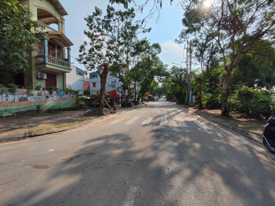Bán nhà vị trí siêu đẹp tổ 8 thạch bàn   quận long biên   hà nội 0