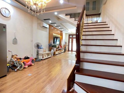 Bán nhà đình đông dt 56m2 3 tầng, giá 3,5ty 2