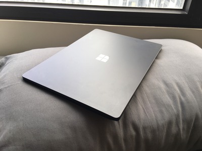 Surface Laptop 4 chip Ryzen 5 6x12 luồng, ram 16, Ssd 512, màn 2K Touch 2