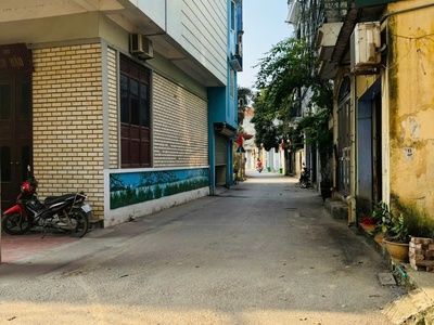 Bán đất Lai Xá - Hoài Đức - 45m2 giá chỉ hơn 3 tỷ, đường rộng ô tô đỗ sát đất 1