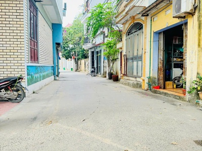 Bán đất Lai Xá - Hoài Đức - 45m2 giá chỉ hơn 3 tỷ, đường rộng ô tô đỗ sát đất 4