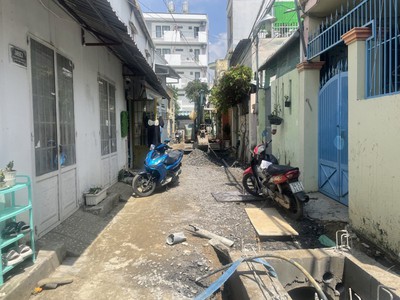 Nhà 2 tầng 75m2, đường 16, phước long a, q9, 4.9tỷ. 3