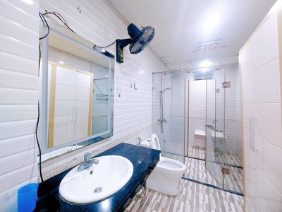 Nhà ở phố víp -hai bà trưng - nhà đẹp ở ngay - cách phố ba bước chân  - dân trí đỉnh - từ nhà ngắm 1