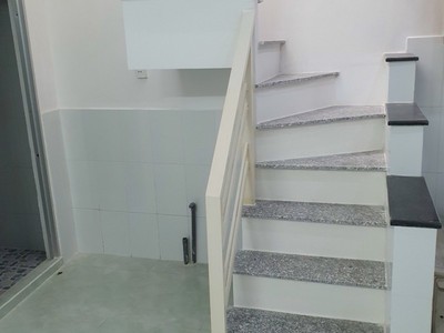 Bán nhà hoàng hoa thám - hẻm 5m - 70m2    5.5x11.5 m - 320/y 2