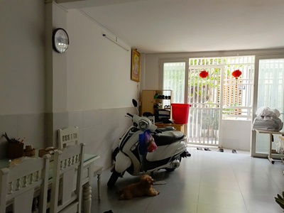 Bán nhà 2 tầng quận 12 giá chỉ 3 tỷ, tiếp giáp gò vấp, 40m2, hẻm xe hơi. sát mặt tiền đường tth 21 1