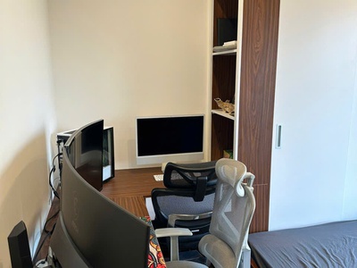 Chính chủ bán nhanh căn 2n 1 toà gs2 full đồ 4