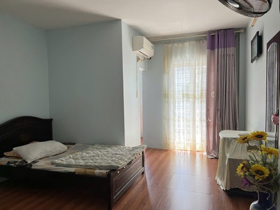 Cho thuê nguyên căn tuyến 2 Lê Hồng Phong 8