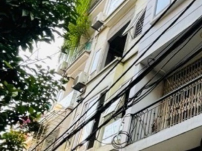 Ba đình - phố cổ - hiếm nhà bán - nhỉnh 4 tỷ- ngõ nông gần phố- sổ đỏ đẹp chính chủ     cửa bắc 0