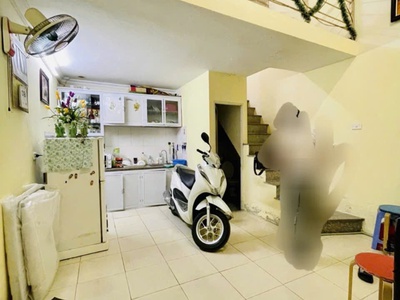 Ba đình - phố cổ - hiếm nhà bán - nhỉnh 4 tỷ- ngõ nông gần phố- sổ đỏ đẹp chính chủ     cửa bắc 1