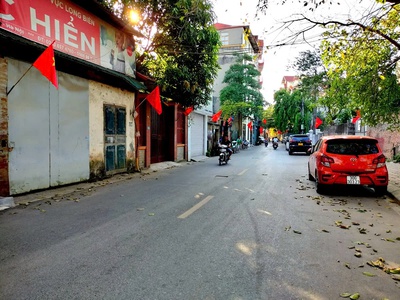 Mảnh đát đẹp mặt ngõ ô tô chánh phú viên - long biên  64m2, c4, mặt tiền 13m, 8.98  tỷ. 3