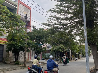 Lô đất khu dân cư kiến Á DT 152m vị trí đẹp giá tốt 0