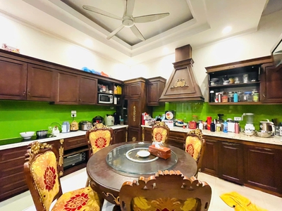 Phân Lô Lý Nam Đế 65M2 5 Tầng MT 5M 19.5 Tỷ NGÕ THÔNG Ô TÔ QUA NHÀ 0