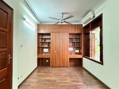 Bán nhà đại từ 5 tầng dân xây ở ngay gần phố hoàng mai 3