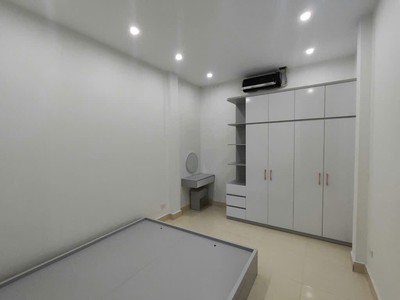Nhà phân lô khu vip BA ĐÌNH 35m2 x mặt tiền 3.5m, dân trí cao, tuyệt đối an ninh. 2