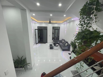 Cần bán nhà hẻm Nơ Trang Long P12 Bình Thạnh 2 tầng BTCT nhà mới ở ngay 55m2 nhỉnh 5 tỷ. 1