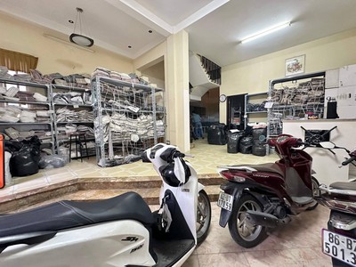 Phú nhuận-giáp nguyễn văn trỗi-4 tầng btct-119m -ngang 8.8m-chỉ 13.5 tỷ 1