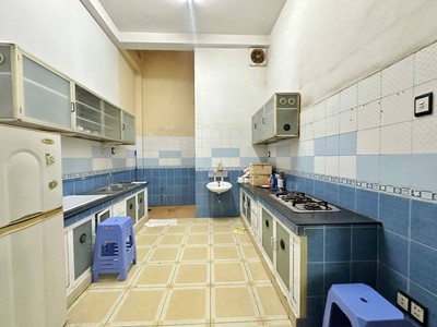 Phú nhuận-giáp nguyễn văn trỗi-4 tầng btct-119m -ngang 8.8m-chỉ 13.5 tỷ 2